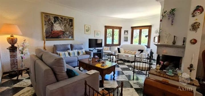 5 bedrooms house for sale in Saint-Raphael, France - Image 6