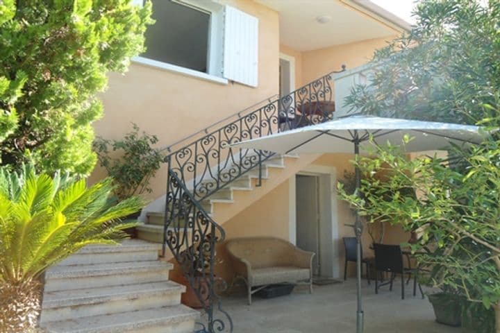 4 bedrooms house for sale in Uzes, France - Image 6