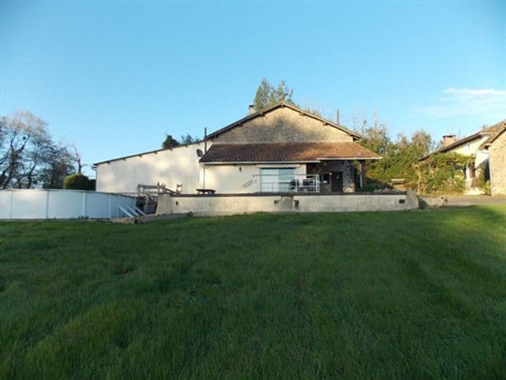 2 bedrooms house for sale in Les Salles-Lavauguyon, France - Image 8