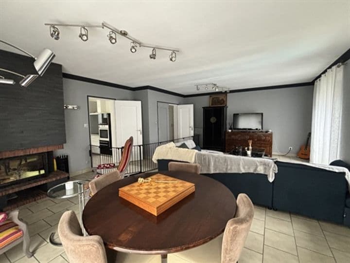 5 bedrooms other for sale in Le Rouget, France - Image 2