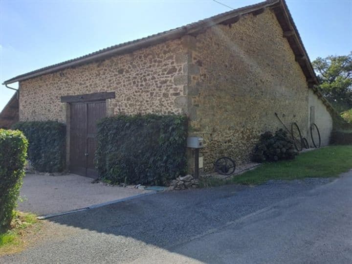 2 bedrooms house for sale in Les Salles-Lavauguyon, France - Image 12