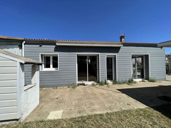 3 bedrooms house for sale in meschers sur gironde, France