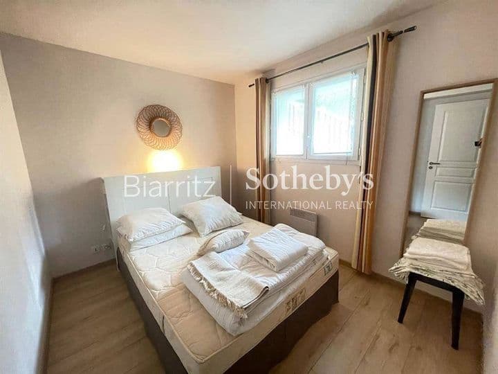 2 bedrooms house for sale in  France - Image 7