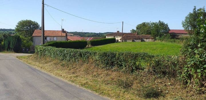 2 bedrooms house for sale in vernoux en gatine, France - Image 2