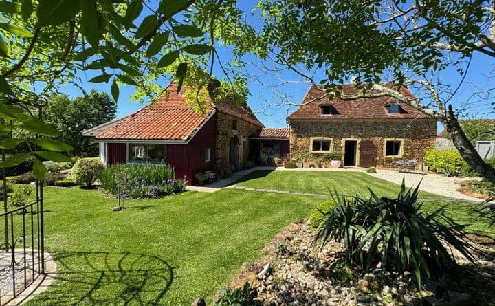 5 bedrooms house for sale in Morlanne, France - Image 2