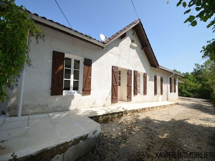 2 bedrooms house for sale in  France - Image 8