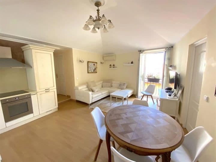 Apartment for sale in Villefranche-sur-Mer, France - Image 2