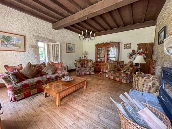 4 bedrooms house for sale in Sauze-Vaussais, France - Image 8