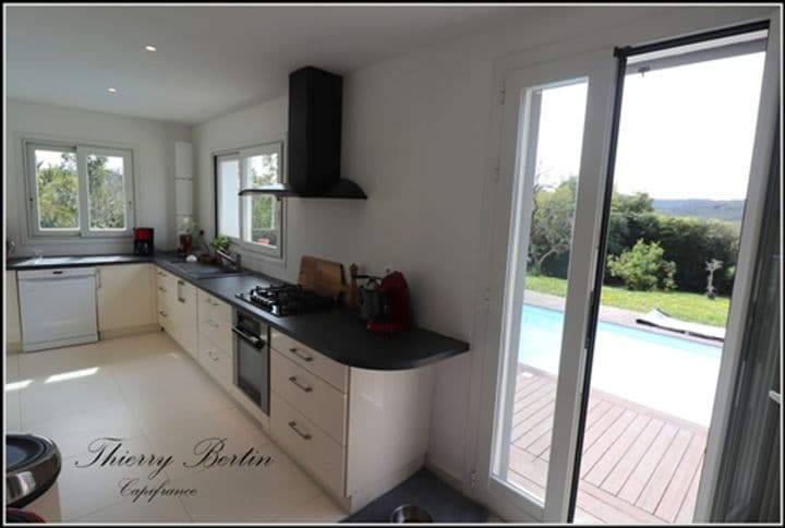 4 bedrooms house for sale in Villeneuve-Loubet, France - Image 7