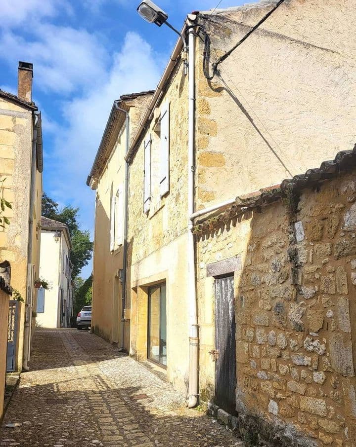 1 bedroom house for sale in  France - Image 4