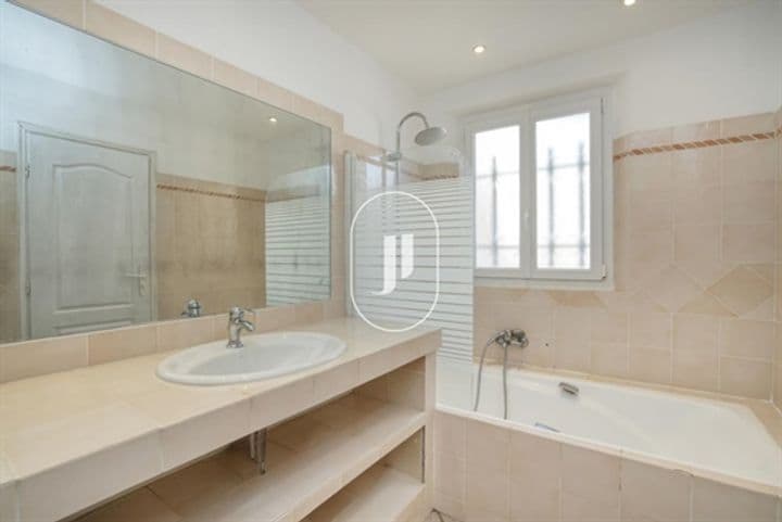 4 bedrooms house for sale in Sainte-Maxime, France - Image 8