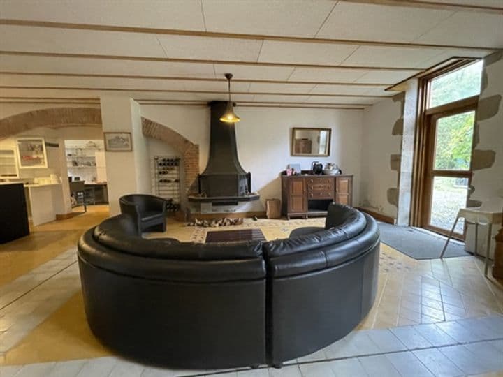 8 bedrooms other for sale in Moutier-Malcard, France - Image 12