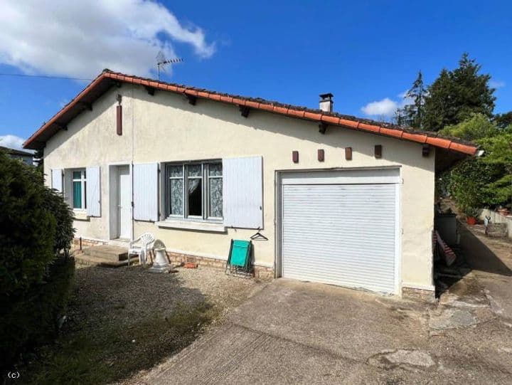 2 bedrooms house for sale in Ruffec, France - Image 2