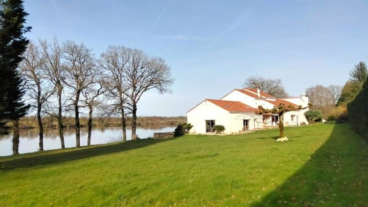 8 bedrooms house for sale in  France - Image 3