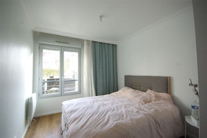 2 bedrooms apartment for sale in Carrieres-sous-Poissy, France - Image 2