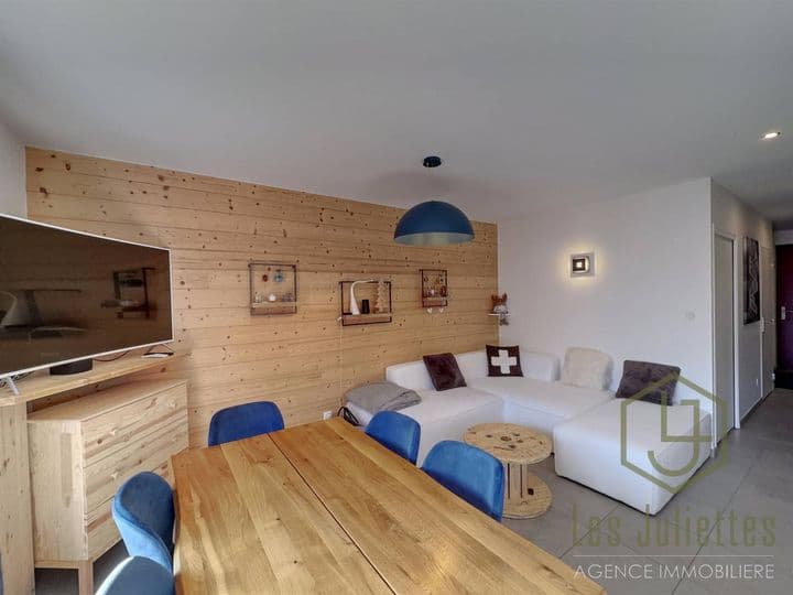 2 bedrooms house for sale in  France - Image 2