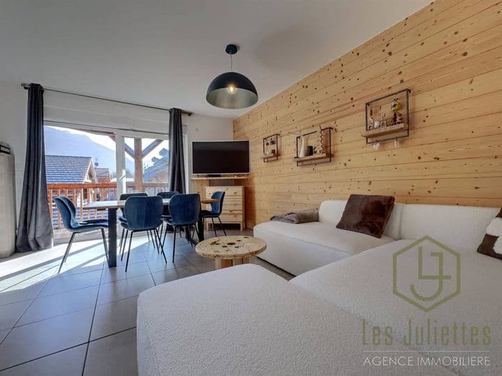 2 bedrooms house for sale in  France - Image 6