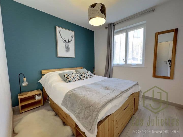 2 bedrooms house for sale in  France - Image 7