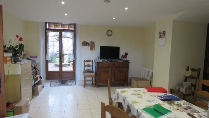 3 bedrooms house for sale in mayac, France - Image 4