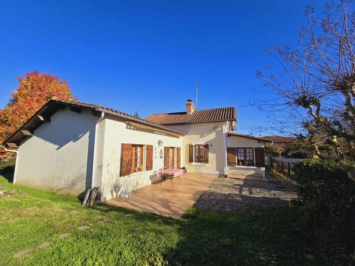 3 bedrooms house for sale in  France - Image 9