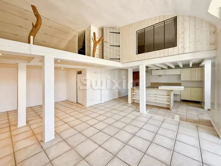 1 bedroom house for sale in  France - Image 3