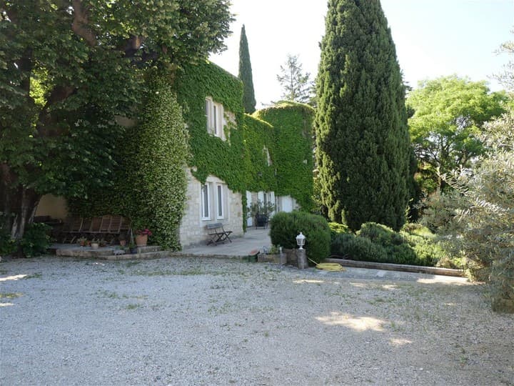 6 bedrooms house for sale in Vaucluse (84), France - Image 2