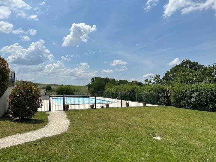 4 bedrooms house for sale in  France - Image 2