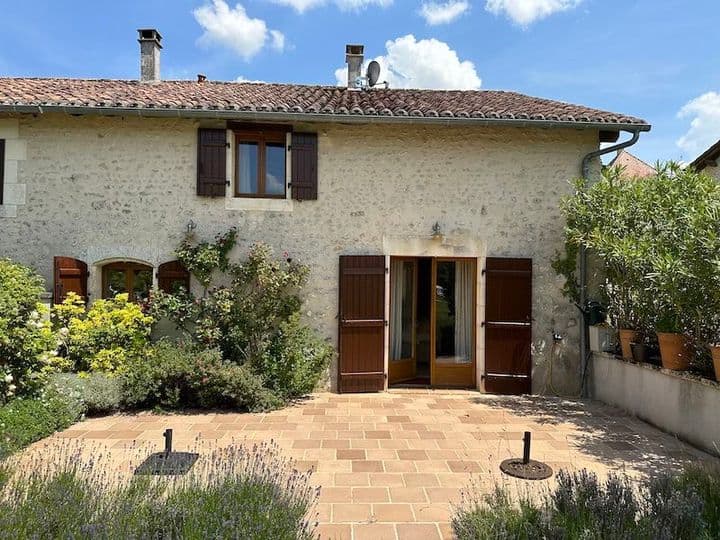 4 bedrooms house for sale in  France - Image 8