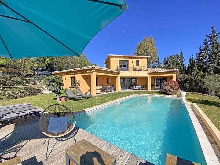 4 bedrooms house for sale in  France