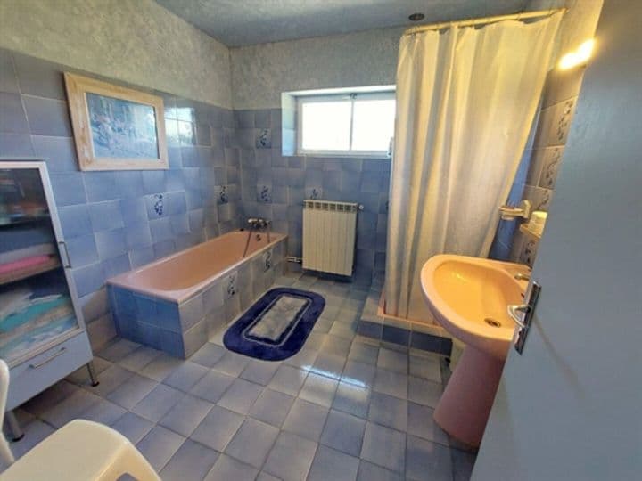 4 bedrooms house for sale in Boulogne-sur-Gesse, France - Image 9