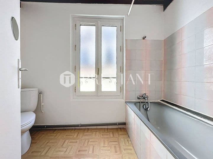 1 bedroom house for sale in  France - Image 5