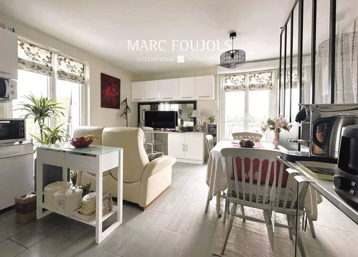 1 bedroom house for sale in  France - Image 3