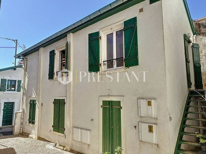 1 bedroom house for sale in  France - Image 3