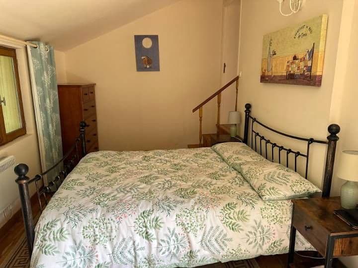 2 bedrooms house for sale in  France - Image 12