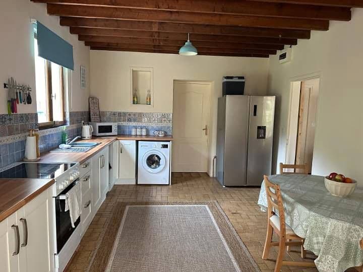 2 bedrooms house for sale in  France - Image 4