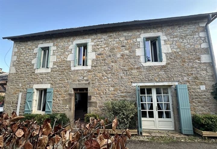 4 bedrooms other for sale in Les Quatre-Routes-du-Lot, France