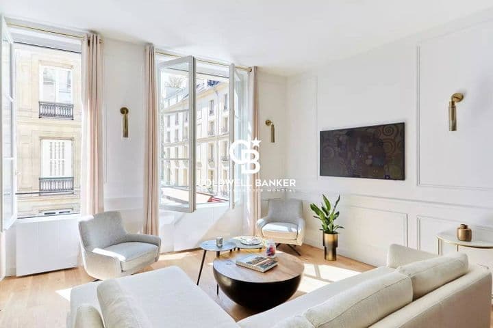 1 bedroom house for sale in  France - Image 2