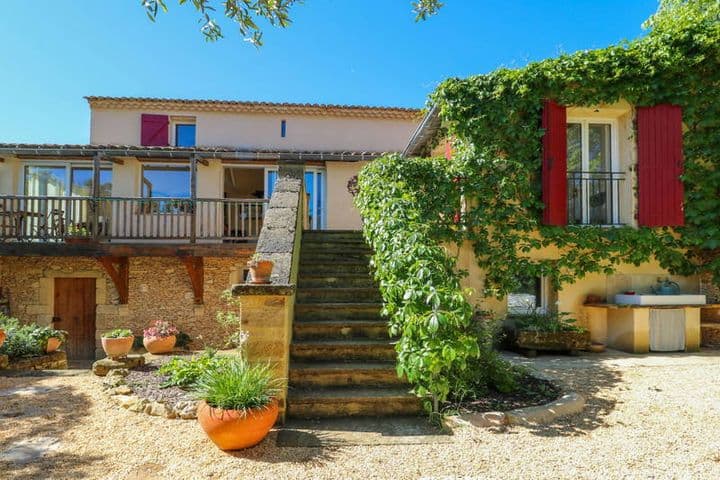 4 bedrooms house for sale in Uzes, France