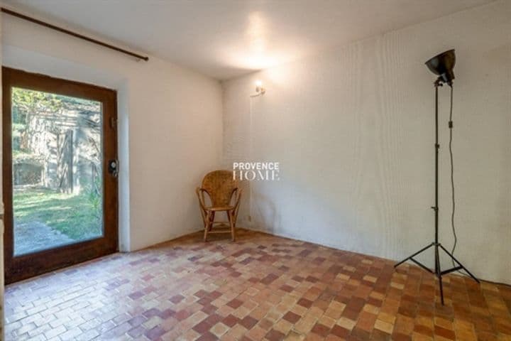 3 bedrooms house for sale in Goult, France - Image 11