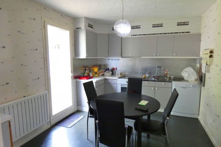 3 bedrooms house for sale in aurillac, France - Image 2