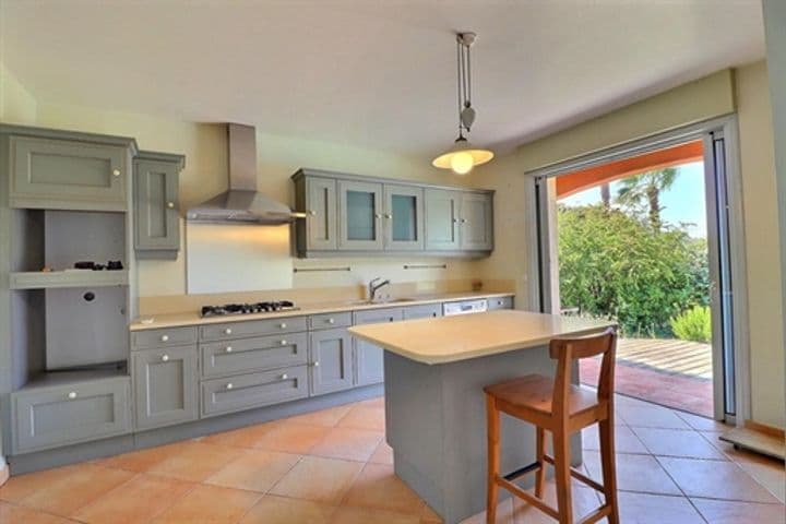 4 bedrooms house for sale in Le Castellet, France - Image 3