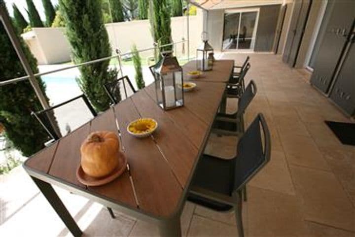 5 bedrooms house for sale in Uzes, France - Image 6