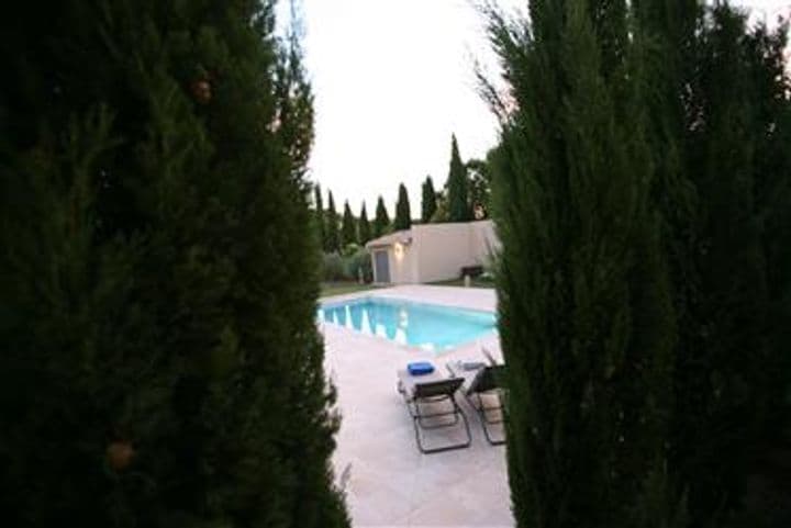 5 bedrooms house for sale in Uzes, France - Image 2