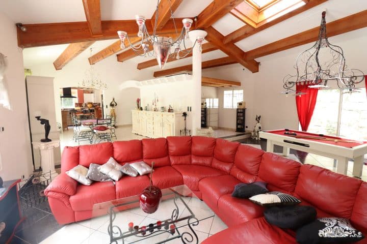 3 bedrooms house for sale in  France - Image 8