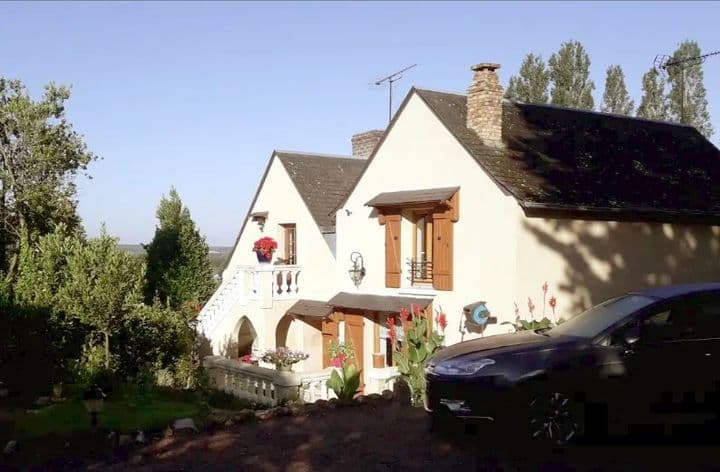 5 bedrooms house for sale in  France