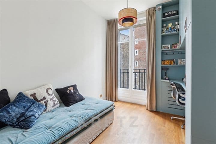 5 bedrooms apartment for sale in Paris 16eme, France - Image 11