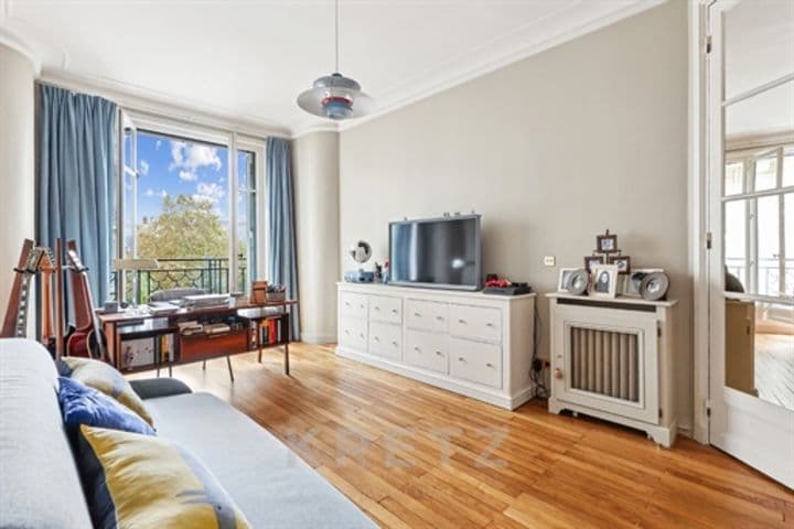 5 bedrooms apartment for sale in Paris 16eme, France - Image 8