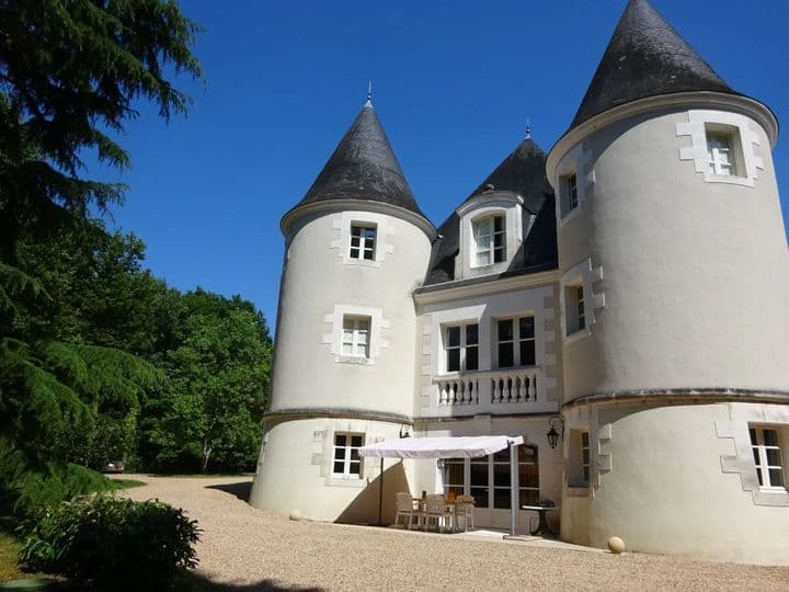 7 bedrooms house for sale in  France - Image 7