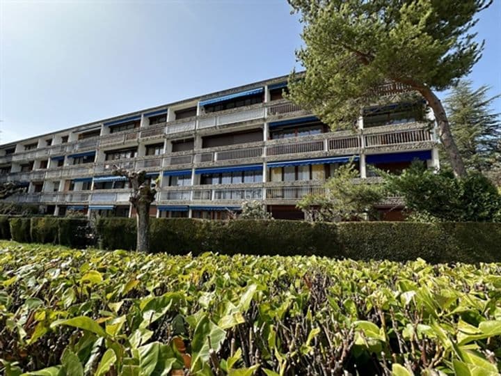 2 bedrooms apartment for sale in Greoux-les-Bains, France - Image 9