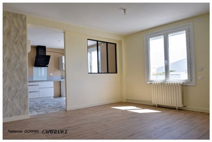 3 bedrooms house for sale in Aigrefeuille-dAunis, France - Image 4